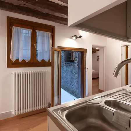 Casa Dei Greci Close By Biennale And San Marco البندقية